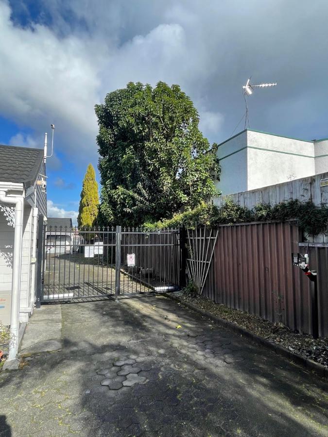 Pioneer Motor & Papakura