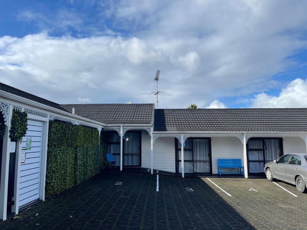Pioneer Motor & Motel Papakura