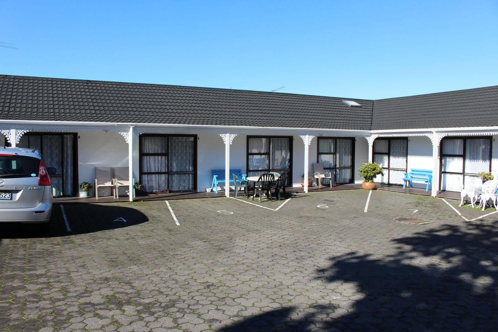 Pioneer Motor & Motel Papakura